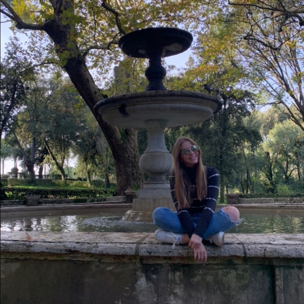 Meet your Posher, Katie